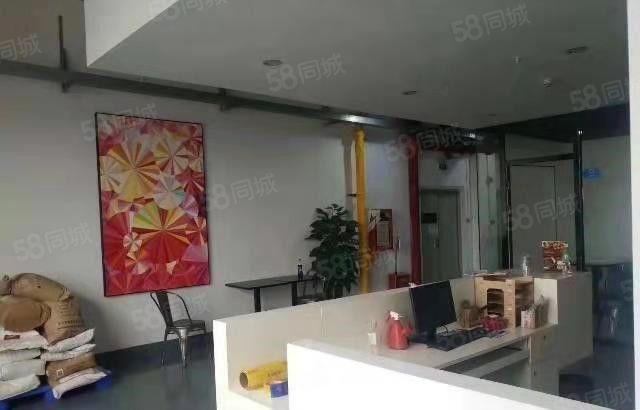 寮步 向西 路口 小厂房 700平方,8元急租！好招工