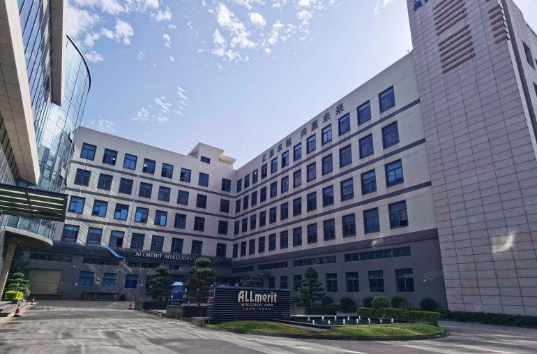 9元低价出租，凤岗雁田新出原房东楼上2800平厂房仓库出租