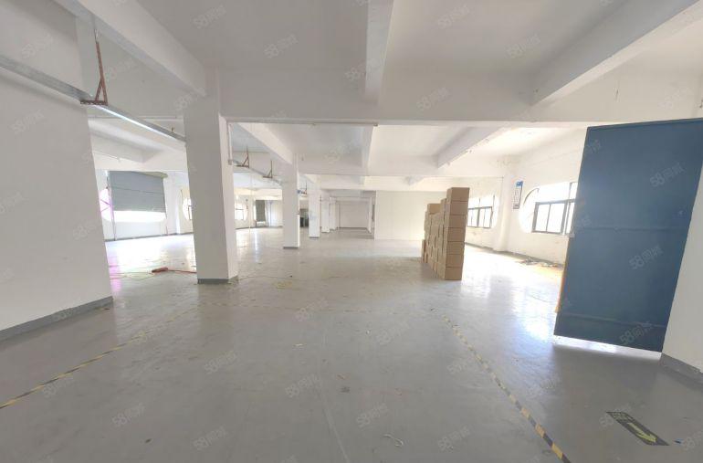 凤岗镇雁田村原房东二楼精装修厂房1000平园区形象好厂房出租