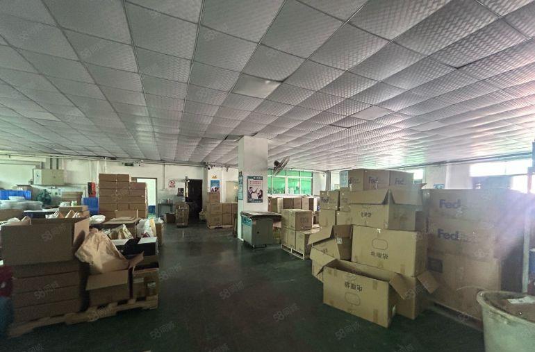 （厂房出租）凤岗油甘埔二楼三楼各1650平现成注塑模具环评