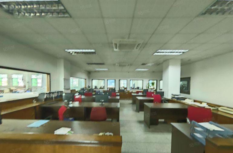 凤岗雁田2楼一整层1000平实际面积出租现成装修