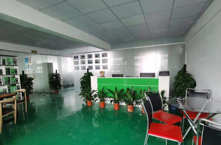 9元低价出租，凤岗五联新出原房东楼上1800平厂房仓库出租