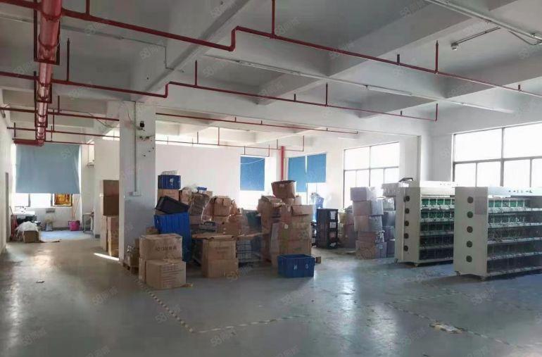 凤岗金凤凰带精装修二楼2000平方厂房出租