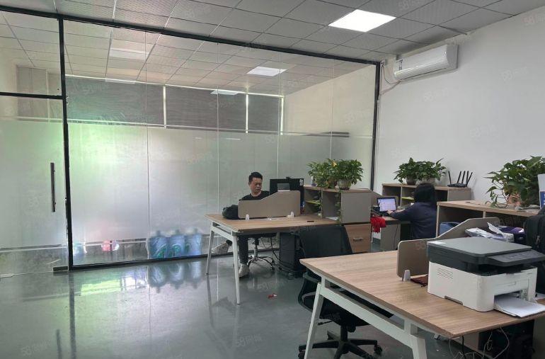 凤岗官井头实际面积2500平精装修原房东直租价格好谈