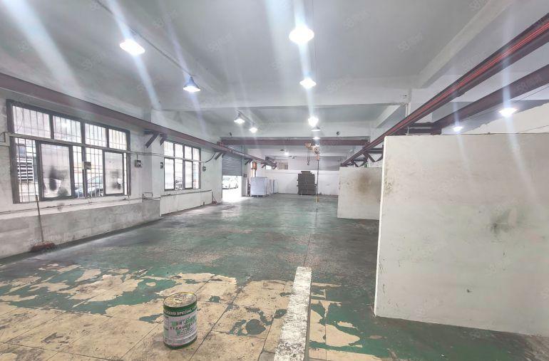 行车免费用 油甘埔小面积厂房出租400平 注塑模具 冲压数控