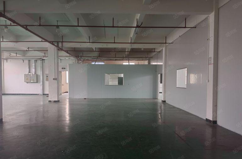 凤岗宏盈工业区带办公室装修标准厂房四楼800平出租水电到车间