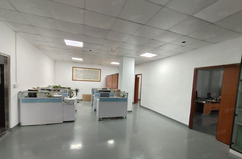 凤岗油甘埔原房东厂房出租880平全新装修无转让费