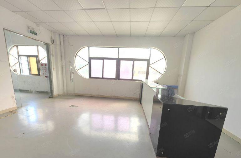 凤岗镇雁田村原房东二楼精装修厂房1000平园区形象好厂房出租