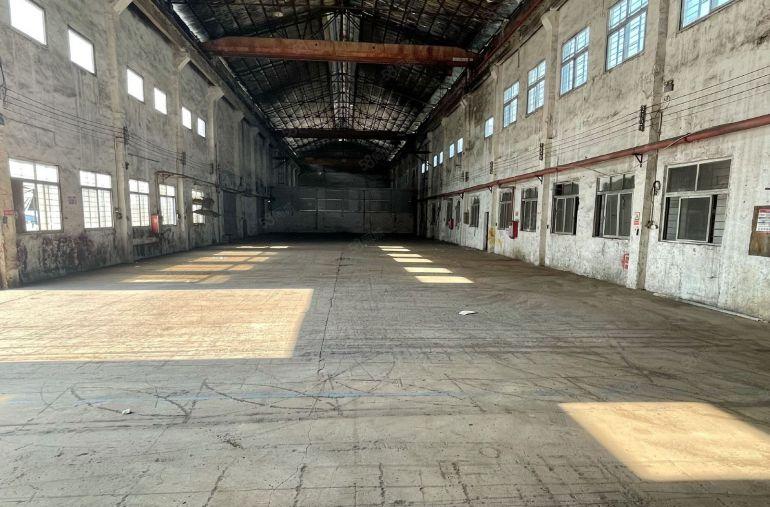 万江谷涌单一层1200平方高12米厂房带航车水电齐全空地大