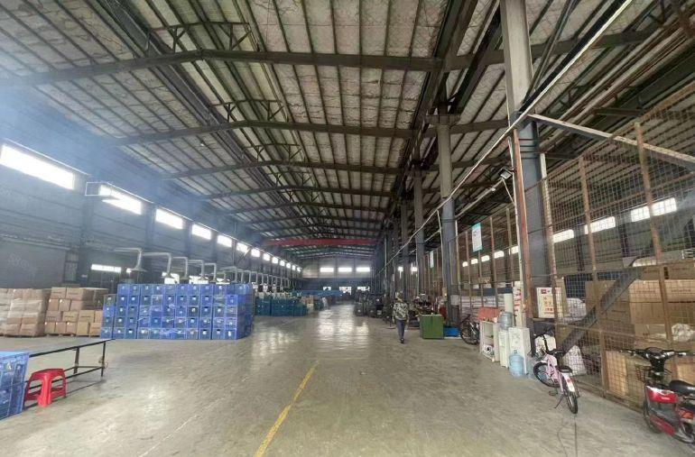 原房东独栋钢构厂房出租空地大现成行车适合五金模具设备塑胶玻璃