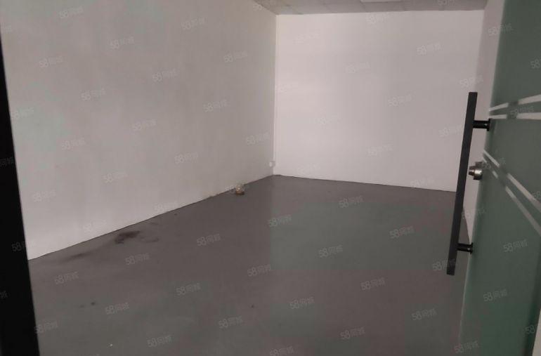 大朗松柏朗旁950平厂房出租 精装修 带办公室车间 优惠多