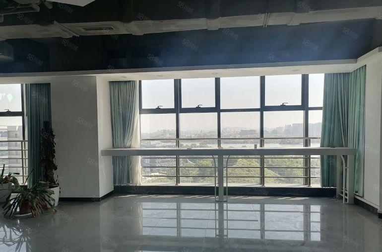 松山湖精装修写字楼出租！现成办公室隔间，水电齐全，可申请补贴