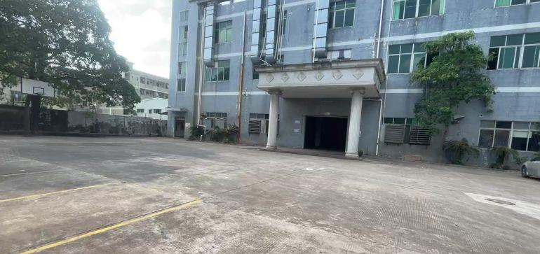 黄江新出独门独院标准厂房6800平方三层可和租