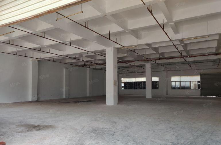 大岭山镇大塘工业区新出原房东标准厂房一楼600平方带现成装修