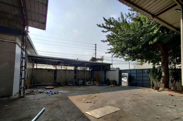 大岭山独院钢构单一层2880平厂房出租，现成阁楼办公滴水7米