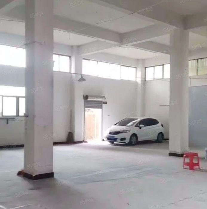 大岭山原房东独栋厂房出租280平  带货梯送隔楼办公室