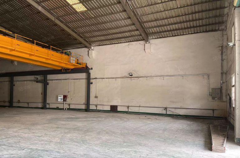 大岭山新出钢结构，砖墙到顶10吨行车，带隔热层，工业园