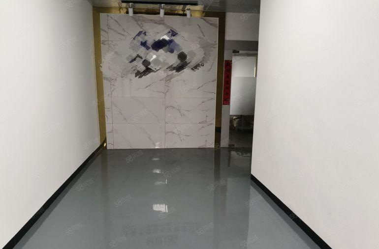 （工业园小楼上）大岭山厂房出租正规工业园楼上280方，已隔好