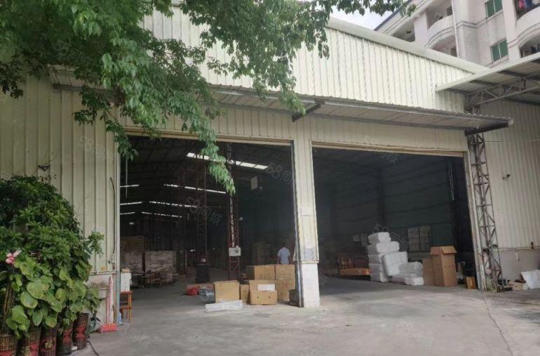 大岭山独院钢构单一层2880平厂房出租，现成阁楼办公滴水7米