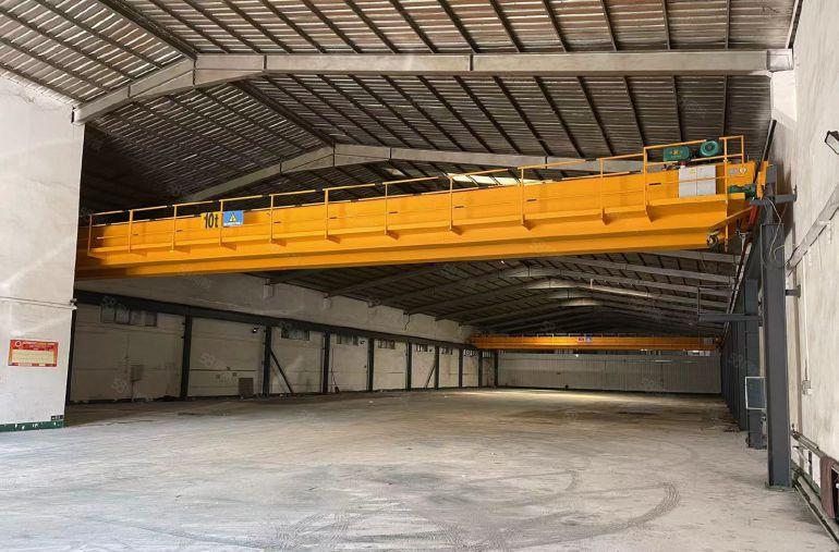 大岭山新出钢结构，砖墙到顶10吨行车，带隔热层，工业园