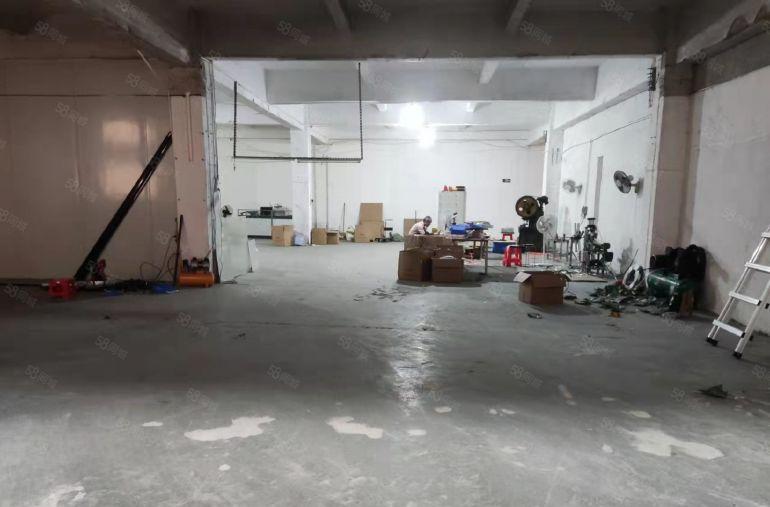 原房东招租 石碣四甲独院厂房一楼400方，现成装修，可办环评