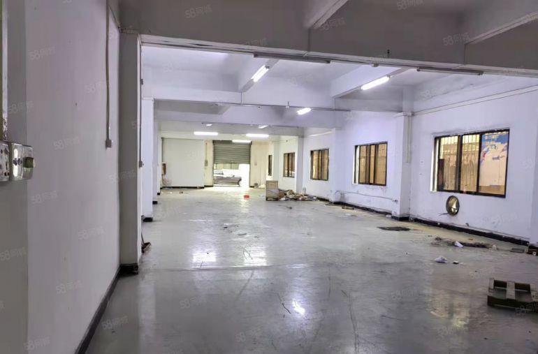 10块一平方 石碣刘屋独院厂房招租一楼500平方，现成装修！