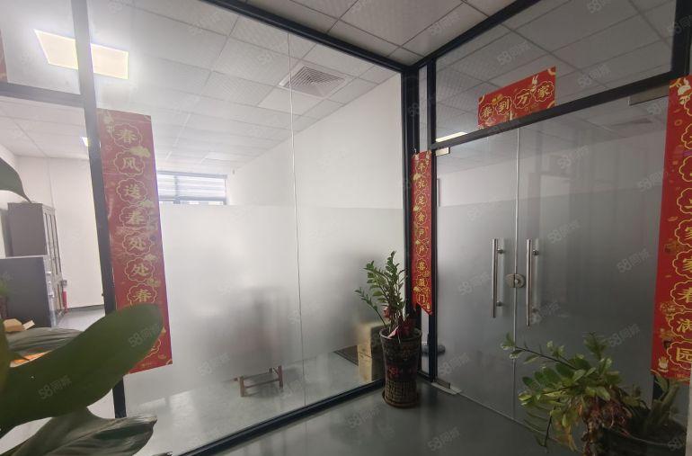 精装修！15元！清溪三中高速路口楼上2000平全新厂房出租