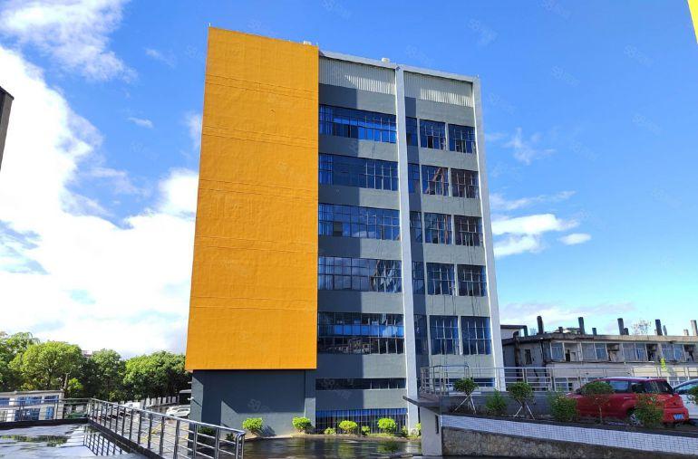 200平起租 清溪靠近塘厦全新红本厂房3000平 带装修