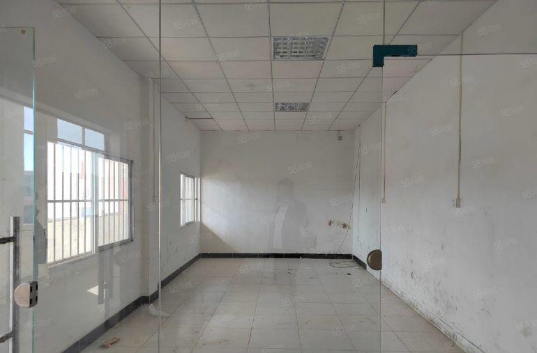 清溪大利村 原房东楼上300平低价厂房出租 带现成豪华装修