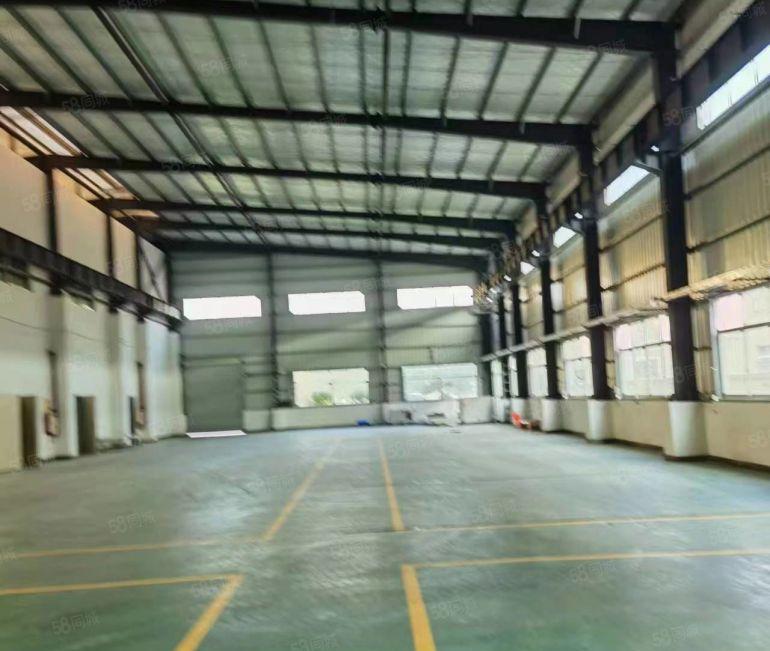 东莞市茶山镇单一层小独院低价急租，厂房高度9米，空地3000