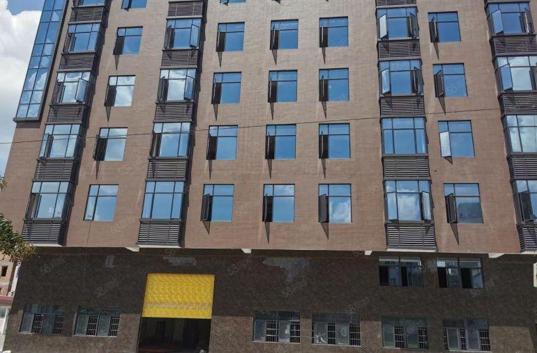 茶山镇原房东厂房一楼出租。面积500平方