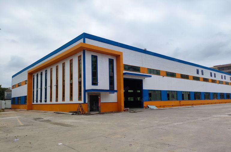 茶山单一层独门独院，大小可分，低价出租，滴水10高原房东