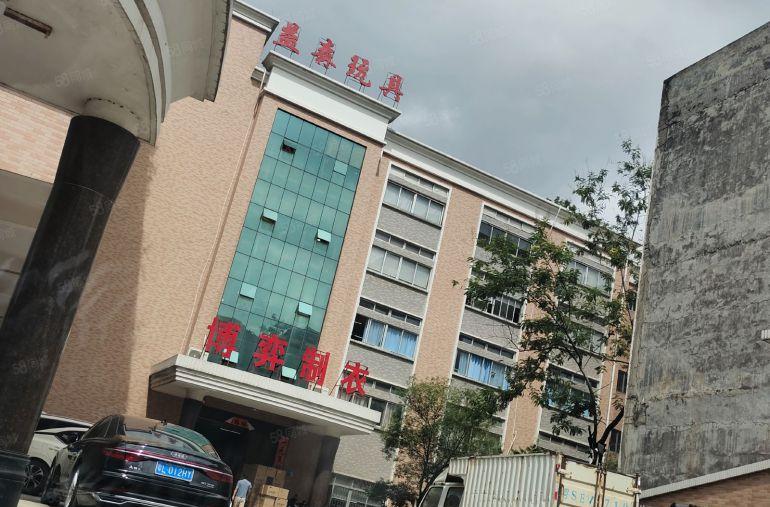 租客分租厂房二楼一整层1500方，价格13可谈