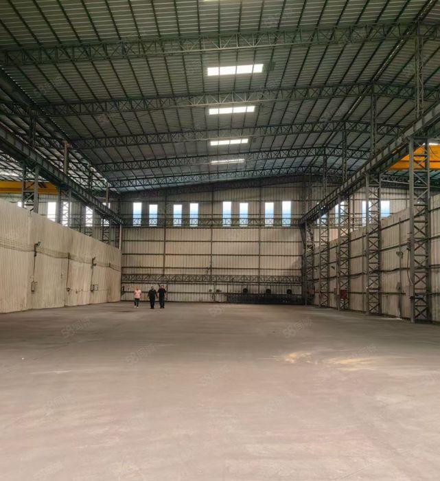 中堂1300平方单一层厂房出租，滴水13米。