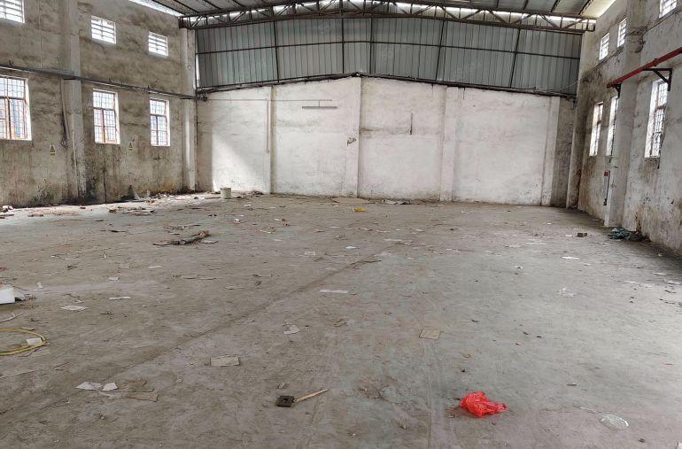 中堂800平方原房东主干道旁独门独院厂房出租