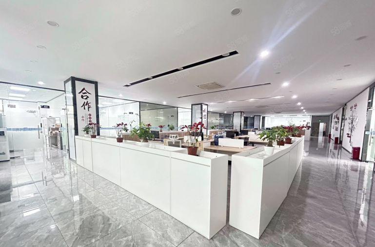 石岩地铁口工业园区2000平方无尘车间厂房出租可分租