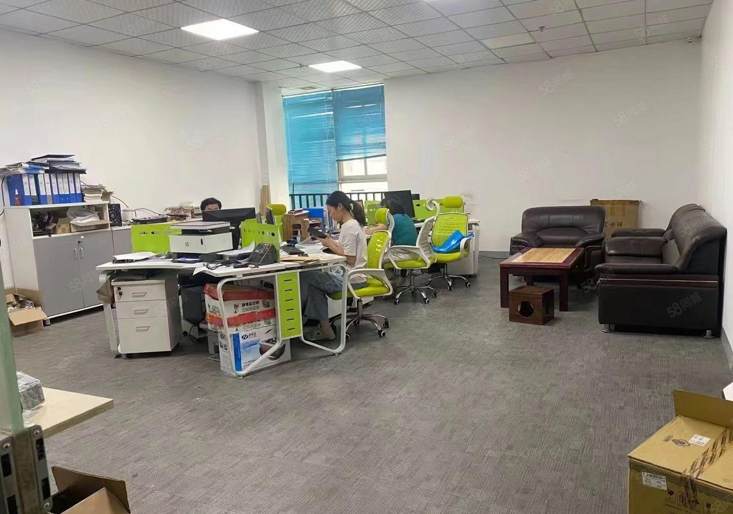 福永和平地铁站附近1800平米精装修厂房出租招租分租独院仓库