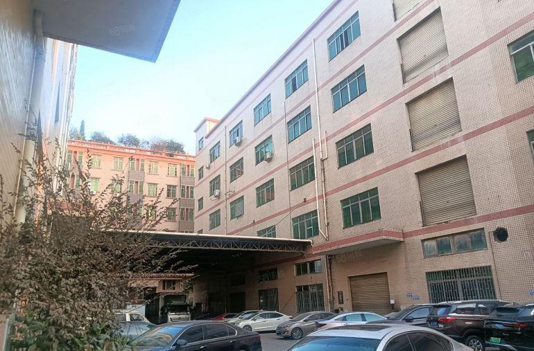 深圳宝安福永地铁口附近大型产业园厂房仓库大小分租