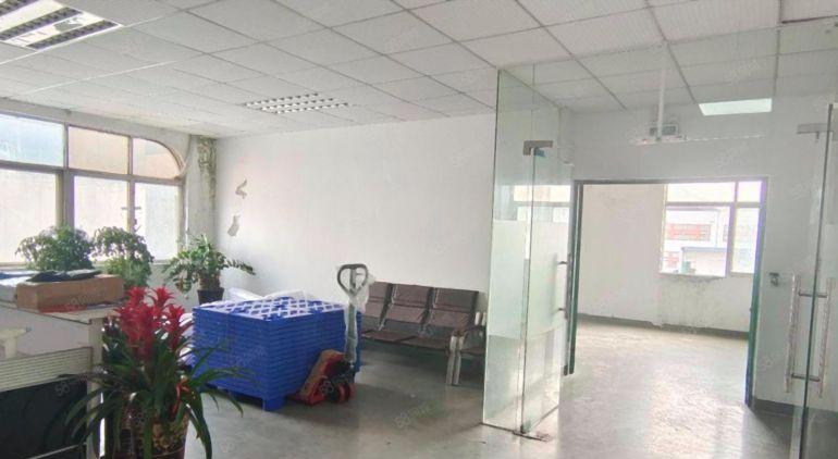 福永塘尾靠沙井600平厂房出租精装修办公室一楼物流仓库可分租