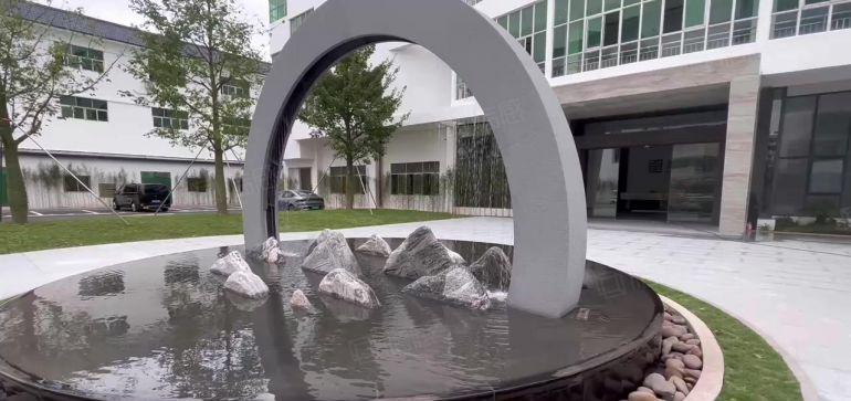 石岩高速口村委红本花园式独栋五层9800平低价出租分租