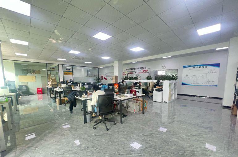 福永桥头工业区立新湖500平精装办公室研发电商低价厂房出租