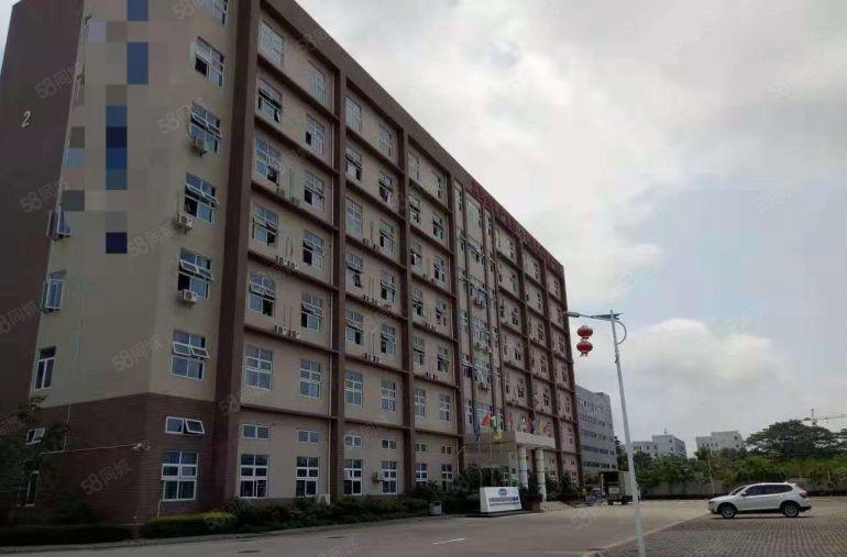 石岩惠科原房东整层精装3000平实际面积厂房出租！