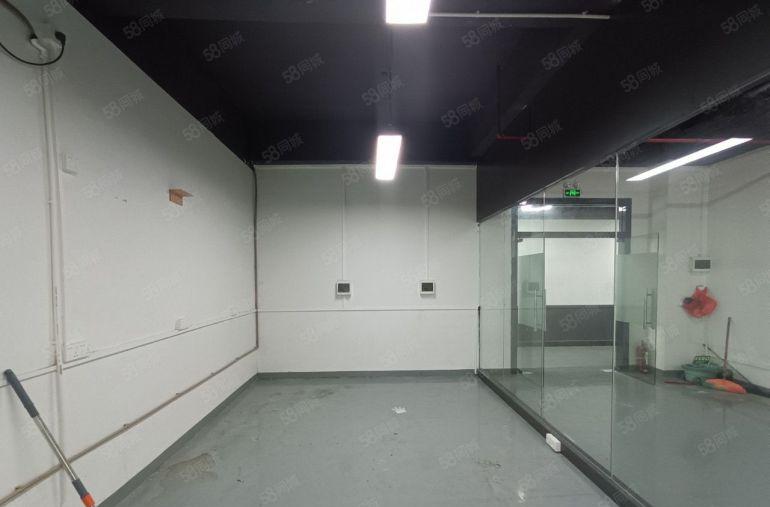 西乡固戍，独院厂房，楼上带装修190平365平厂房仓库出租