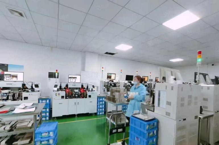 石岩新出楼上750平米厂房出租，现成水电办公室