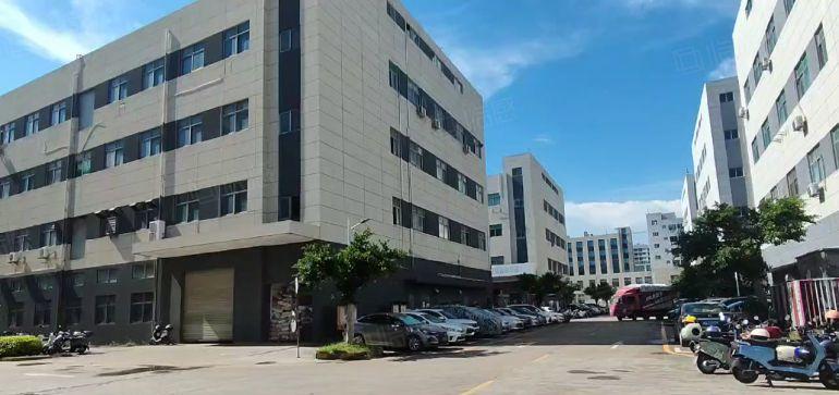 石岩汽车站原房东精装修500平方办公室厂房免租期长低价出租