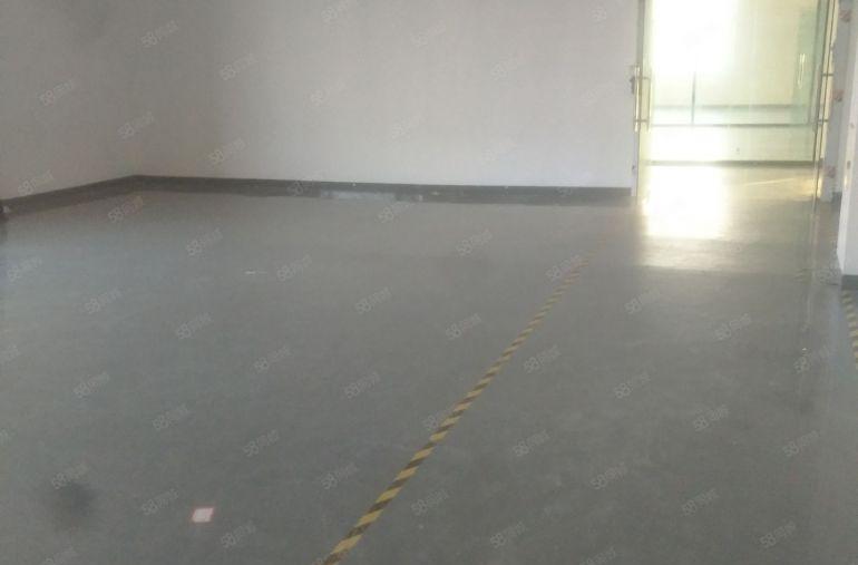 西乡大型工业园1300平带装修厂房仓库出租