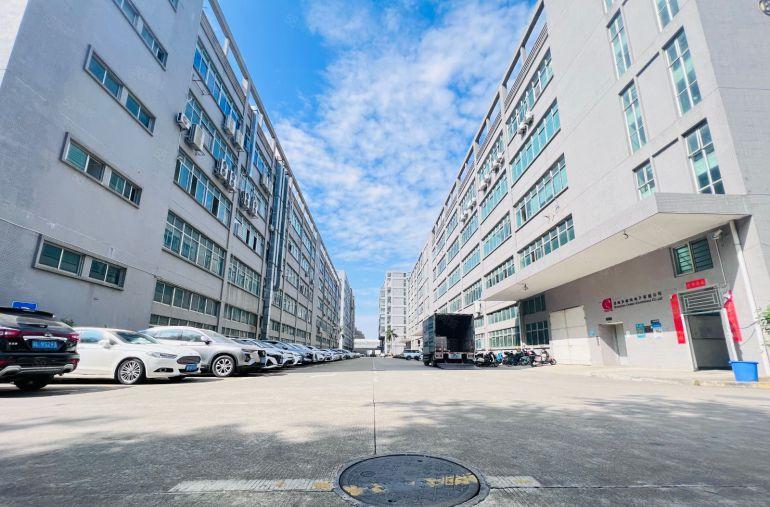 福永地铁口附近原房东500平至2000平厂房出租办公仓库出租