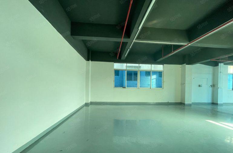 西乡固戍创意园，带装修85平265平365平760平厂房出租