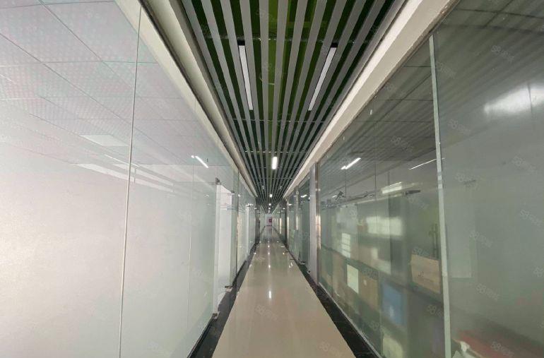 福永地铁口工业区楼上原房东带精装修办公室拎包入住