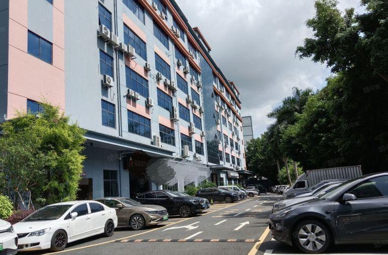 西乡前进二路12号线地铁口附近原房东独门独院厂房精装100平